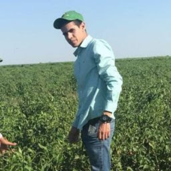 Meet your Posher, Mauricio - Picture 1 of 1